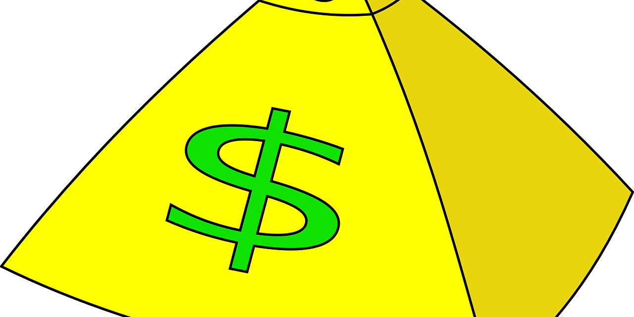 Jak działają piramidy finansowe - kiedy powinna zapalić się czerwona lampka?
